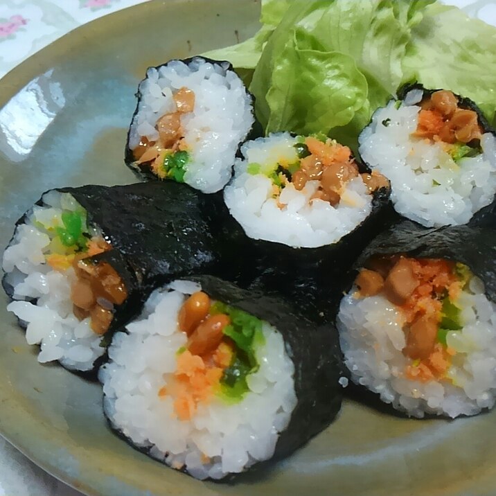 納豆･鮭フレーク･青紫蘇の実の巻き寿司＊